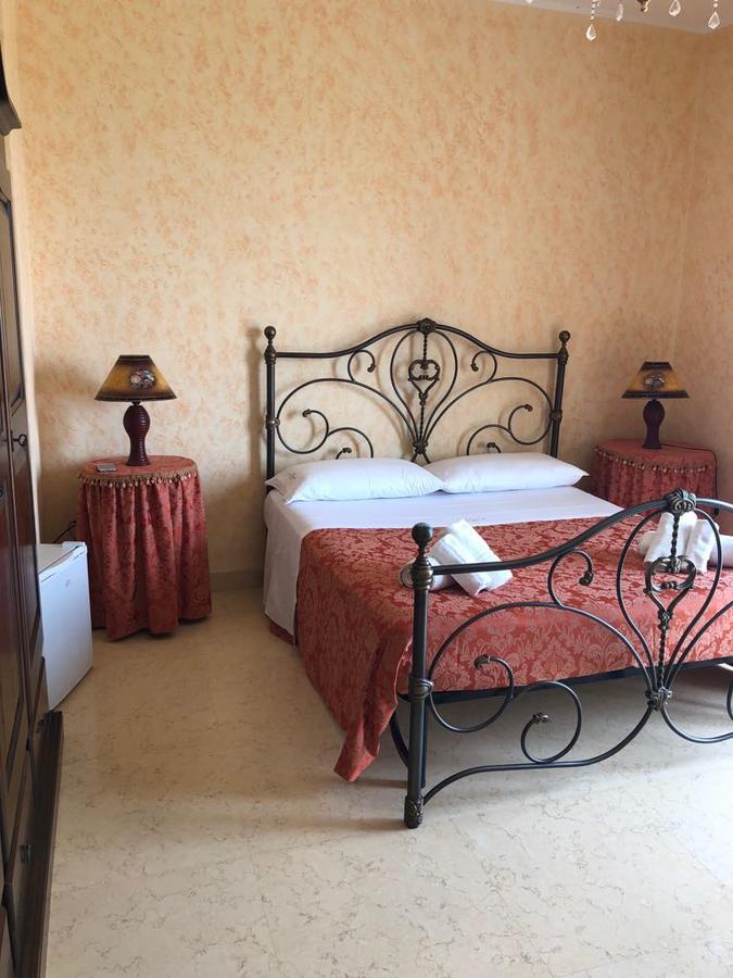 Villa Belvedere Di Rita Галлиполи Экстерьер фото